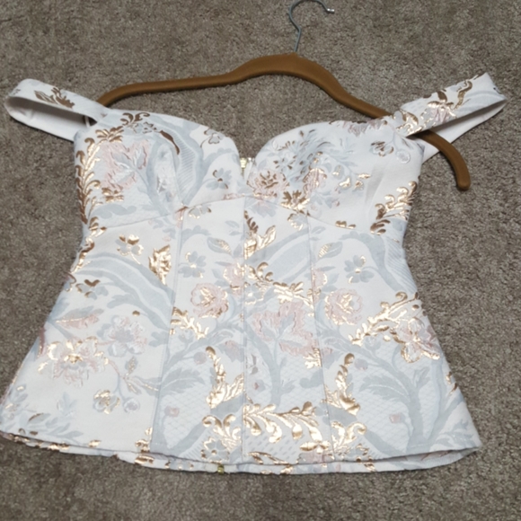 Express Tops - Super gorgeous Express Shirt.